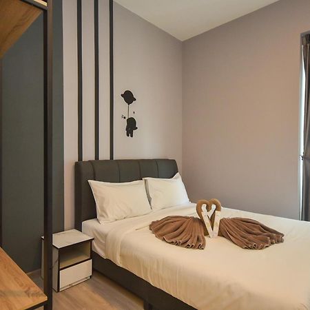 Midvalley Southkey Mosaic Suite By Nest Home Джохор-Бару Экстерьер фото